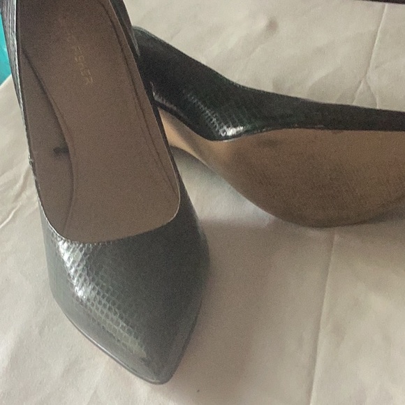 Marc Jacob’s Classic office pump 3 inch heel. Excellent condition - Picture 7 of 8